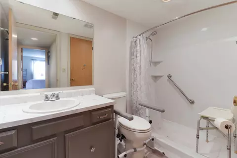 Bath - 111 Rust Rd #110, Bloomington, IL 61701 photo 1 of 1