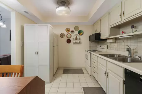 Kitchen - 111 Rust Rd #110, Bloomington, IL 61701 photo 2 of 2