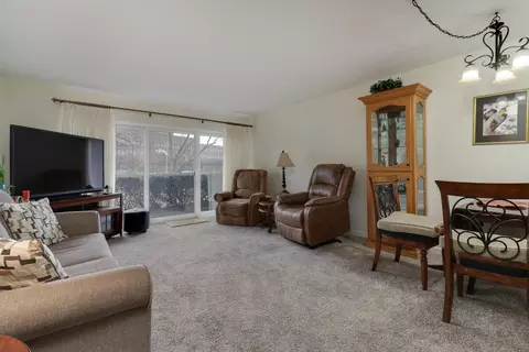 Living - 111 Rust Rd #110, Bloomington, IL 61701 photo 1 of 3