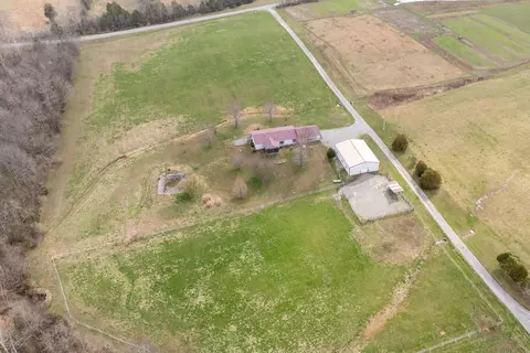 View/Area - 147 Hazel Rd, Simpson, IL 62985 photo 4 of 8