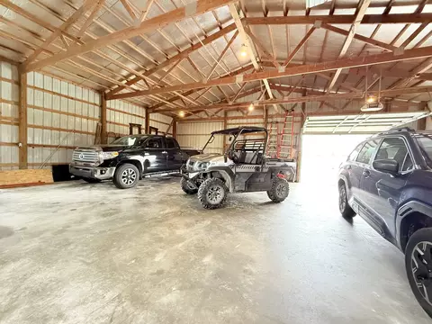 Exterior - 147 Hazel Rd, Simpson, IL 62985 photo 7 of 12