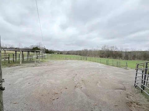 Exterior - 147 Hazel Rd, Simpson, IL 62985 photo 8 of 12
