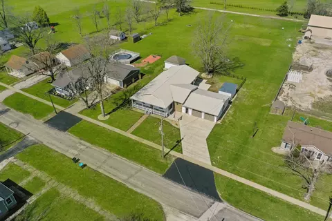 View/Area - 620 W 6th St, Minonk, IL 61760 photo 2 of 5