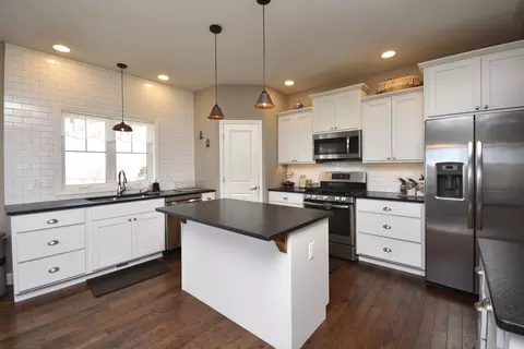 3638 Napa Ln, Normal, IL 61761 photo 10
