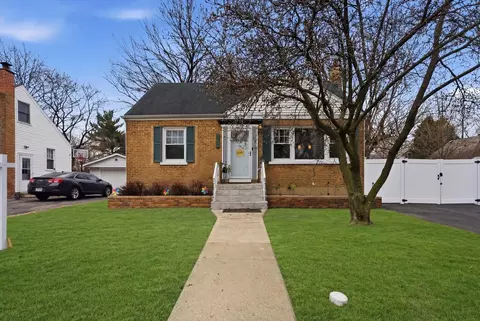 3719 211th Pl, Matteson, IL 60443