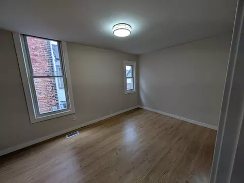 Bedroom - 654 E 92nd Pl, Chicago, IL 60619 photo 4 of 5