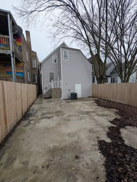 Exterior - 654 E 92nd Pl, Chicago, IL 60619 photo 3 of 5