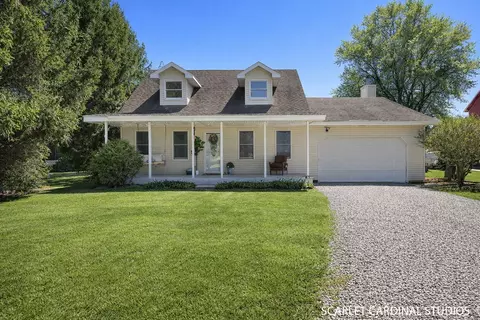 909 Preserve Rd, Shabbona, IL 60550