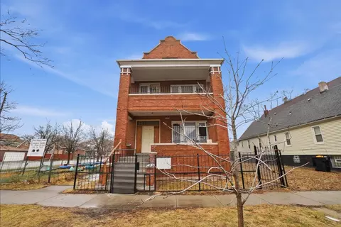 8705 S Saginaw Ave, Chicago, IL 60617