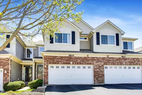 9809 Williams Dr #9809, Huntley, IL 60142