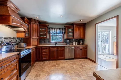 Kitchen - 216 Bailey Ct, Princeton, IL 61356 photo 2 of 4