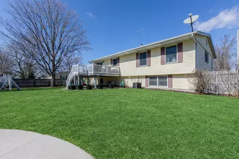 Exterior - 216 Bailey Ct, Princeton, IL 61356 photo 11 of 11