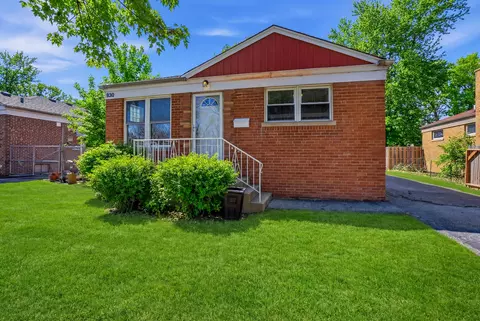 830 S La Grange Rd, La Grange, IL 60525