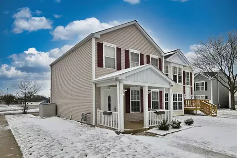 22 Harmony Ln, Romeoville, IL 60446