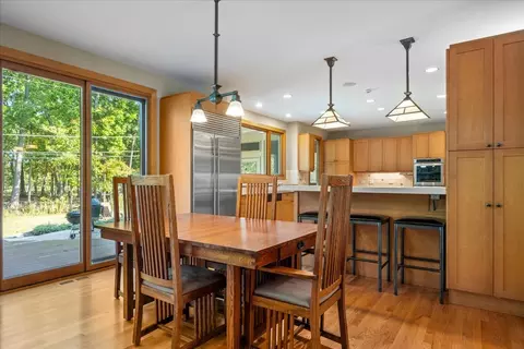 3 Hickory Ln, Northbrook, IL 60062 photo 10