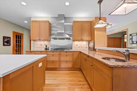 3 Hickory Ln, Northbrook, IL 60062 photo 13