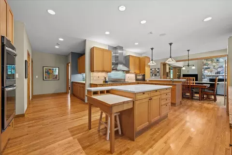 3 Hickory Ln, Northbrook, IL 60062 photo 12