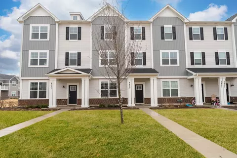 4429 Chelsea Manor Cir, Aurora, IL 60504
