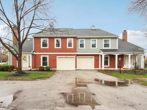 149 S Stonington Dr #341, Palatine, IL 60074