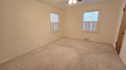 Bedroom - 4 Lilac Ln, Centralia, IL 62801 photo 7 of 7