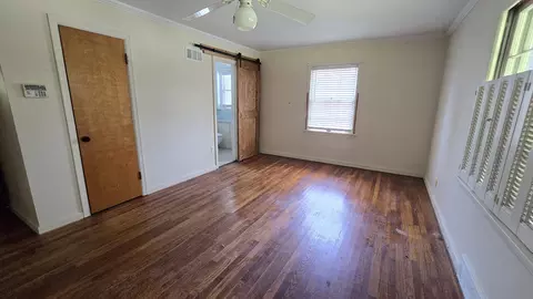 Bedroom - 4 Lilac Ln, Centralia, IL 62801 photo 3 of 7