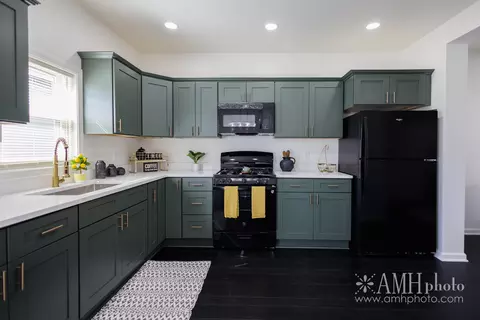 Kitchen - 1436 Eagle St, Kankakee, IL 60901 photo 1 of 4