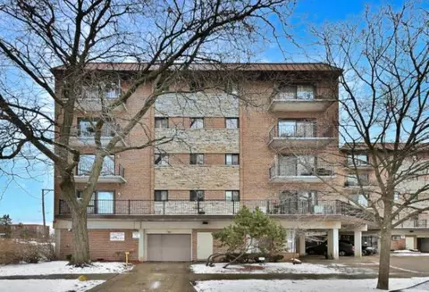 2333 N Neva Ave #308C, Chicago, IL 60707