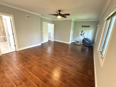Bedroom - 1009 Arbor Ct, Mount Prospect, IL 60056 photo 1 of 6