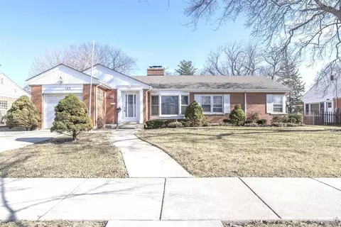 155 Cornell Ave, Des Plaines, IL 60016