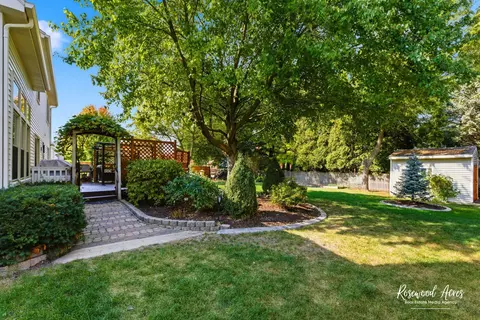 Exterior - 13802 S Quail Run Dr, Plainfield, IL 60544 photo 2 of 5