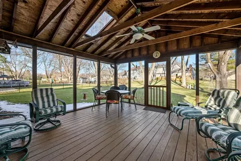 Exterior - 2408 Barkdoll Rd, Naperville, IL 60565 photo 4 of 6