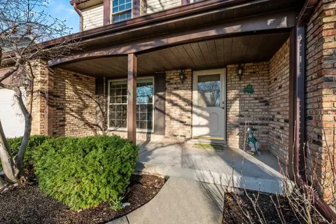 Exterior - 2408 Barkdoll Rd, Naperville, IL 60565 photo 2 of 6
