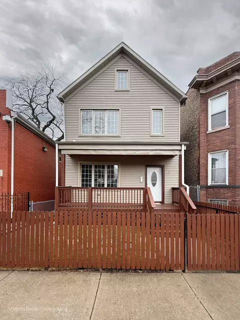 6834 S Dorchester Ave, Chicago, IL 60637