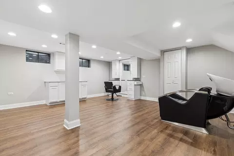 Other - 195 E Oak Glen Dr, Bartlett, IL 60103 photo 6 of 11