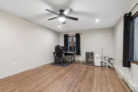 Other - 195 E Oak Glen Dr, Bartlett, IL 60103 photo 7 of 11