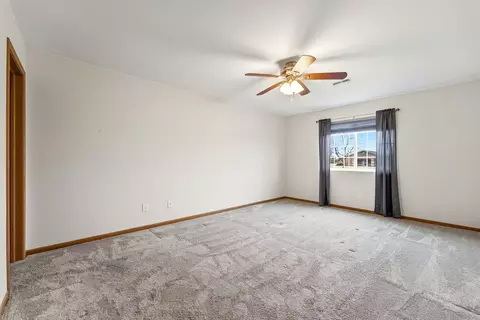Bedroom - 300 E Franklin St #101, Eldridge, IA 52748 photo 1 of 5