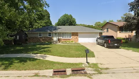 3325 La Salle Ave, Rockford, IL 61114