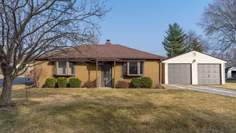 3818 15th Street C, Moline, IL 61265
