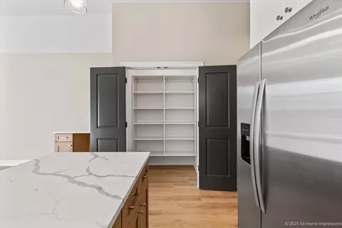 Kitchen - 4932 S Champlain Ave, Chicago, IL 60615 photo 4 of 4