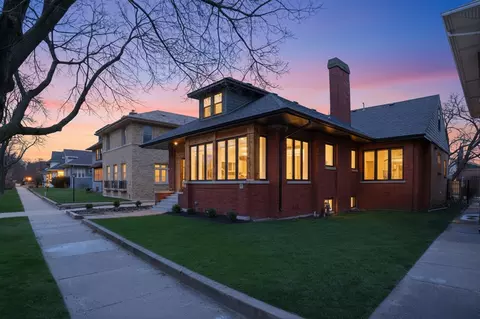 7347 S Merrill Ave, Chicago, IL 60649