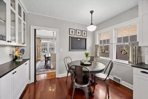 Dining - 1321 Monroe Ave, River Forest, IL 60305 photo 2 of 2