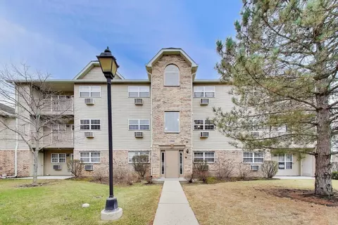 1508 Spring Brook Ct #2D, Round Lake Beach, IL 60073