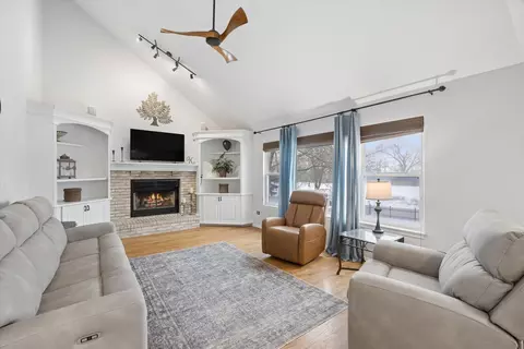 Living - 13752 Capista Dr, Plainfield, IL 60544 photo 1 of 2