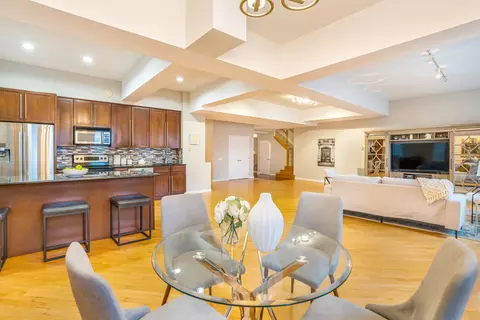 Other - 40 E 9th St #1916D, Chicago, IL 60605 photo 2 of 10