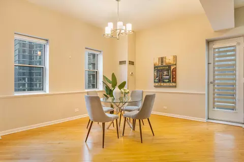 Dining - 40 E 9th St #1916D, Chicago, IL 60605 photo 1 of 1