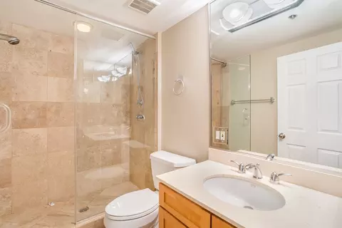 Bath - 40 E 9th St #1916D, Chicago, IL 60605 photo 6 of 6