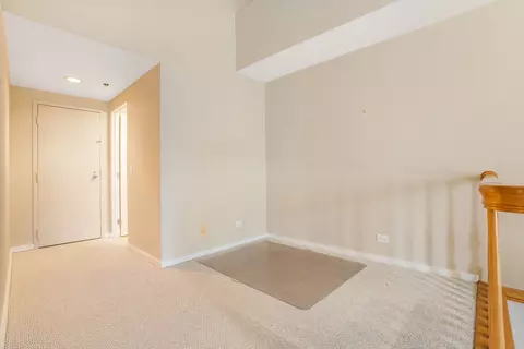 Living - 40 E 9th St #1916D, Chicago, IL 60605 photo 4 of 7