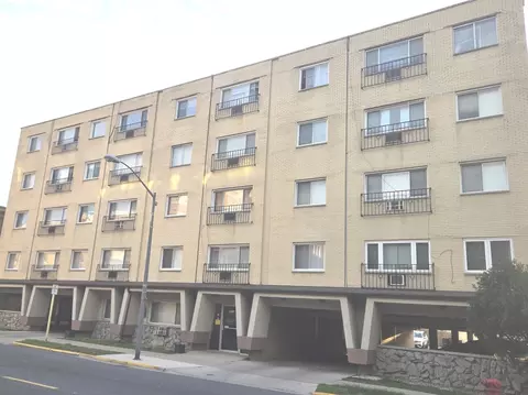 2920 N Harlem Ave #4B, Elmwood Park, IL 60707