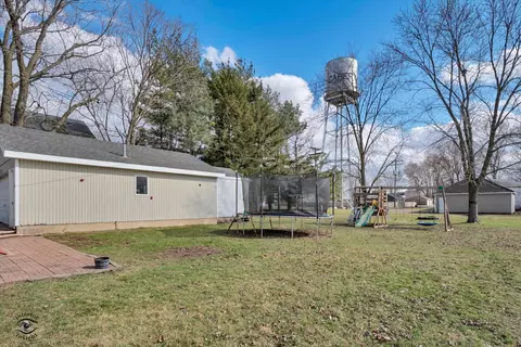 Exterior - 110 E Main St, Cabery, IL 60919 photo 4 of 7