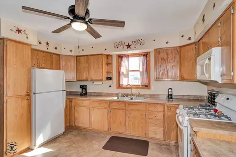 Kitchen - 110 E Main St, Cabery, IL 60919 photo 2 of 2